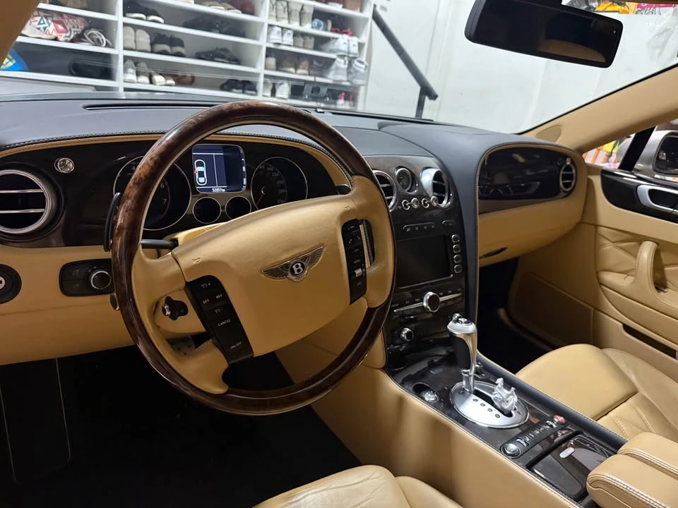 2009 Bentley Continental Flying Spur - Image 8 of 10