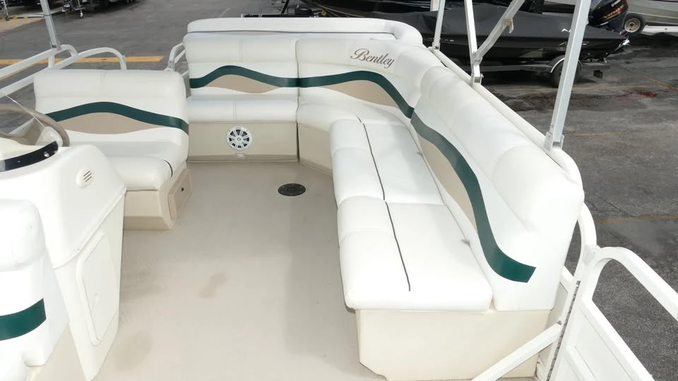 2009 Bentley - Image 13 of 20