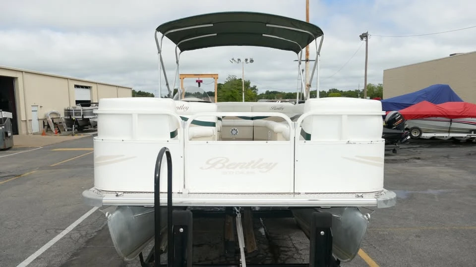 2009 Bentley - Image 4 of 20