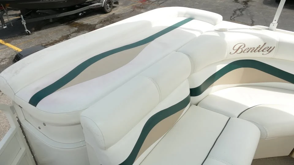 2009 Bentley - Image 15 of 20