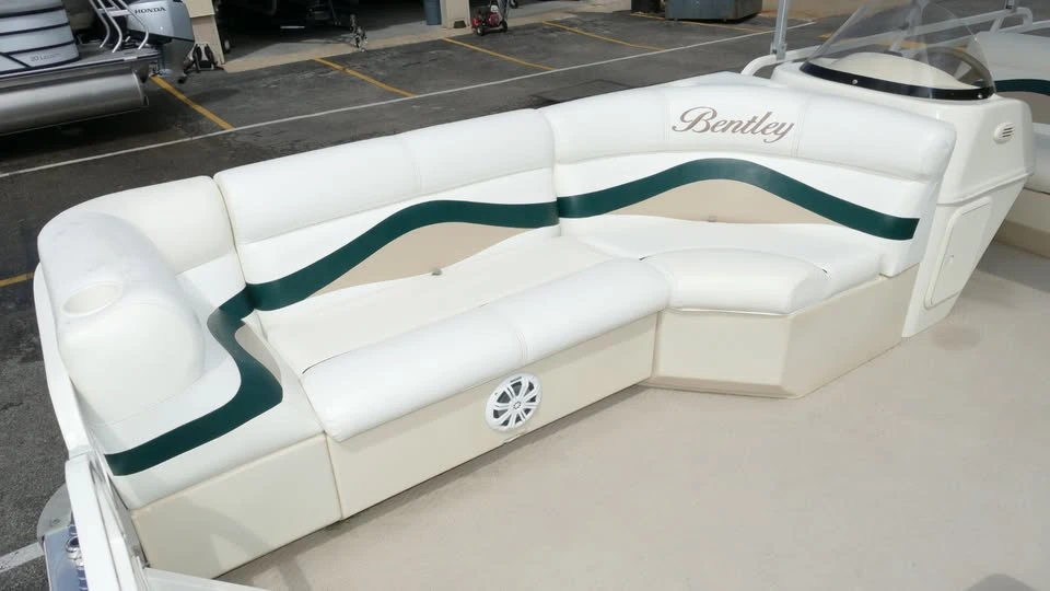 2009 Bentley - Image 19 of 20