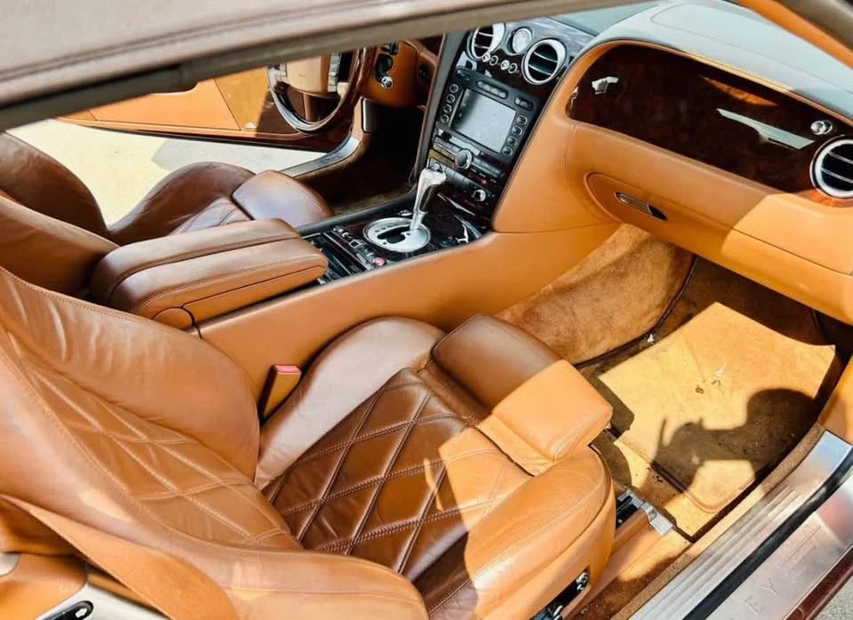 2009 Bentley Continental GTC - Image 12 of 17