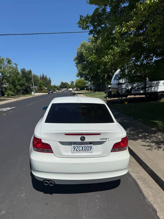 2009 BMW E81/E82/E88 1 Series - Image 7 of 16