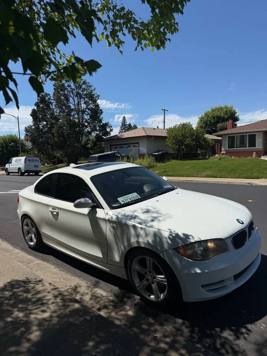 2009 BMW E81/E82/E88 1 Series - Image 10 of 16