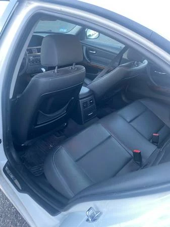 2009 BMW E90 3 Series Sedan - Image 12 of 19