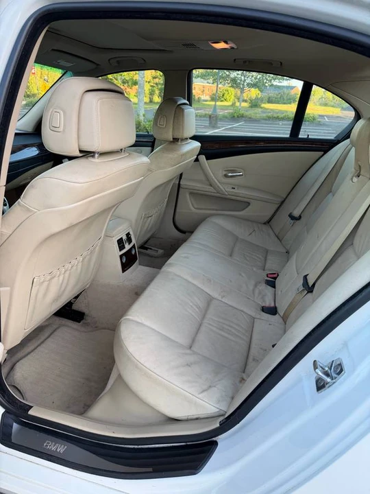 2009 BMW E60 5 Series Sedan - Image 9 of 19