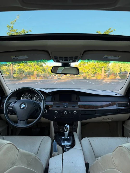 2009 BMW E60 5 Series Sedan - Image 10 of 19