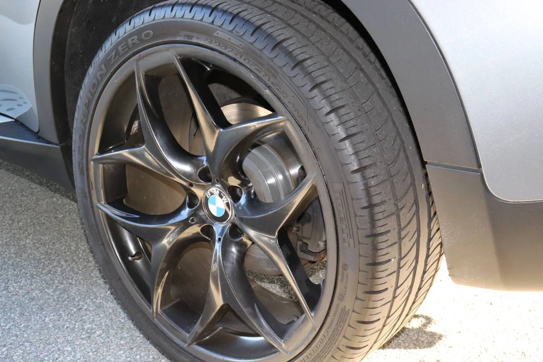 2009 BMW E70 X5 4.8i & xDrive50i - Image 17 of 17
