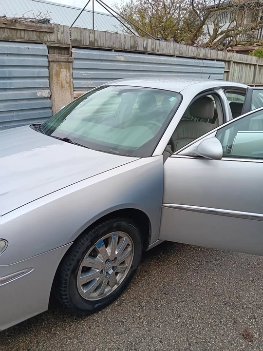 2009 Buick LaCrosse - Image 12 of 20
