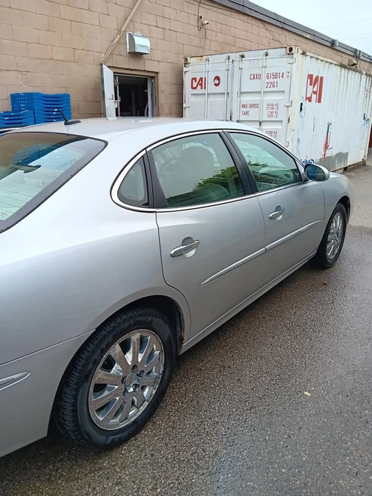 2009 Buick LaCrosse - Image 7 of 20