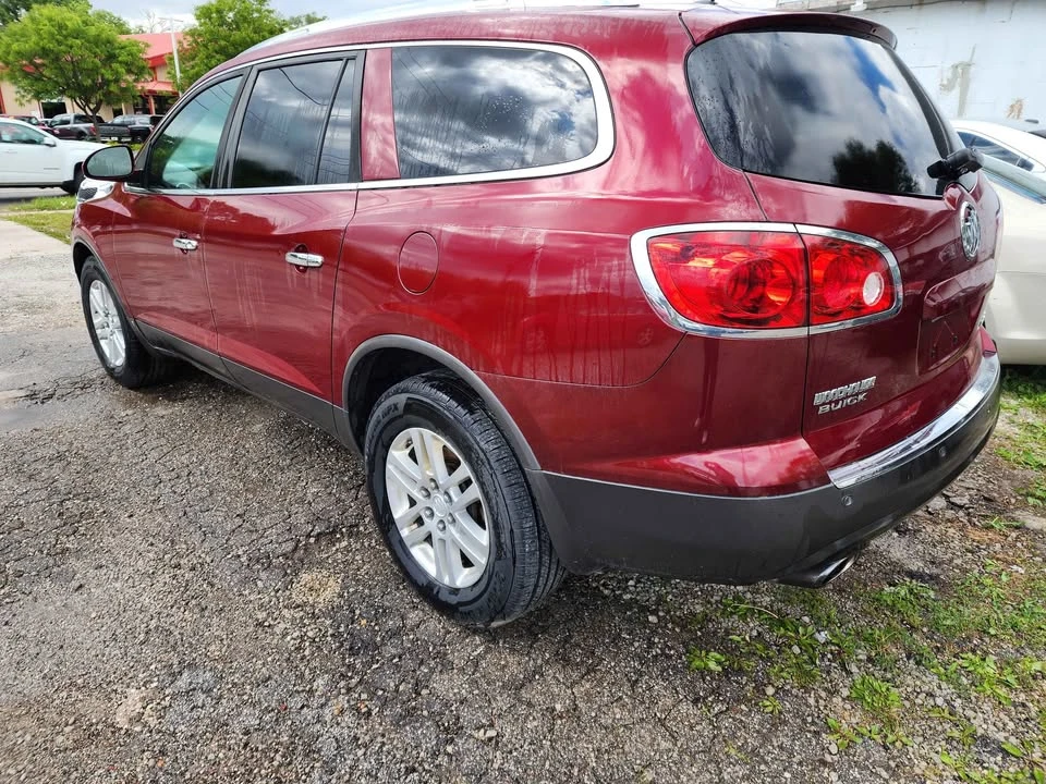 2009 Buick Enclave - Image 6 of 8