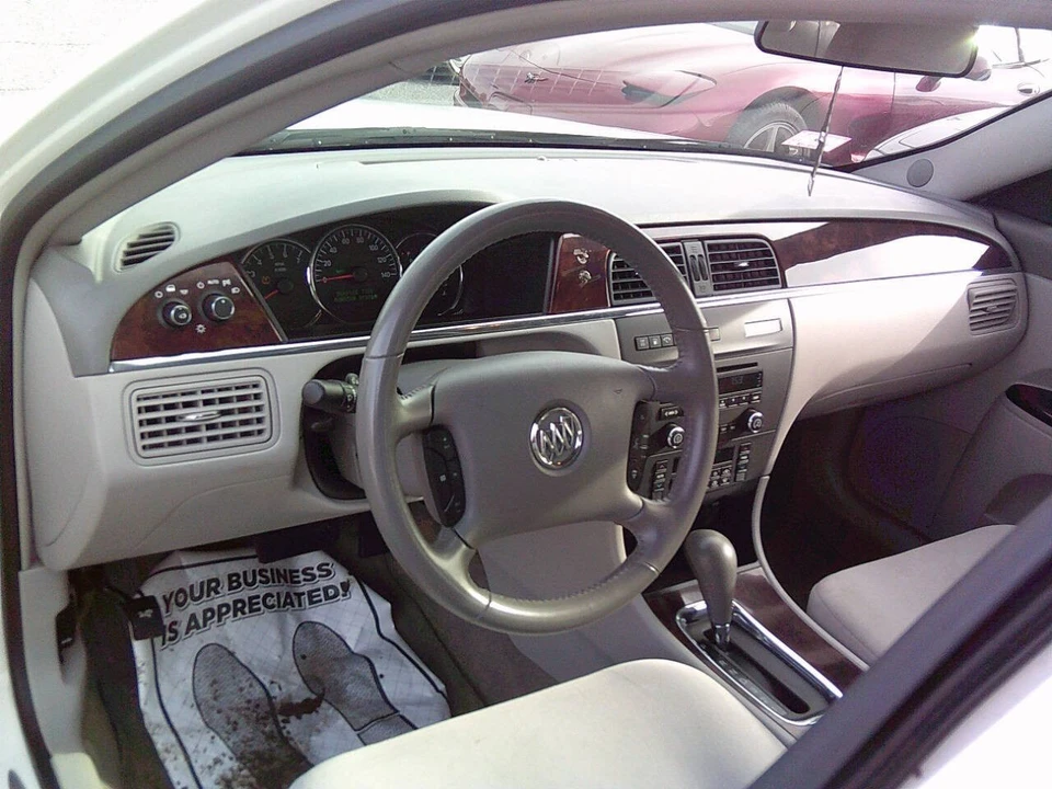 2009 Buick LaCrosse - Image 18 of 21