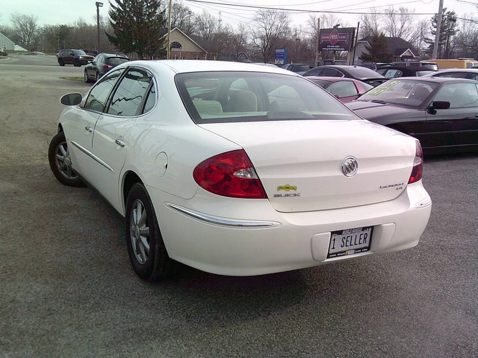 2009 Buick LaCrosse - Image 5 of 21