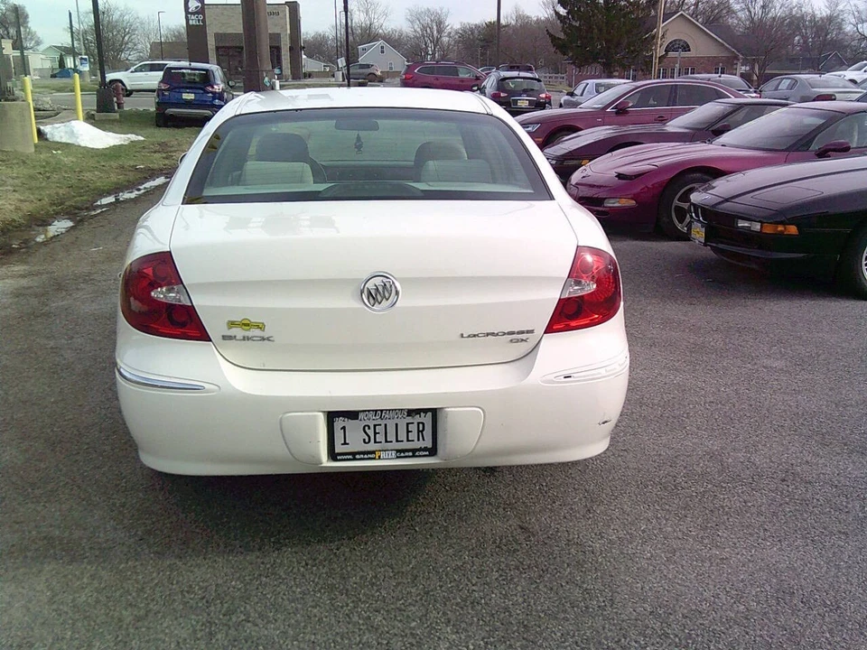 2009 Buick LaCrosse - Image 7 of 21