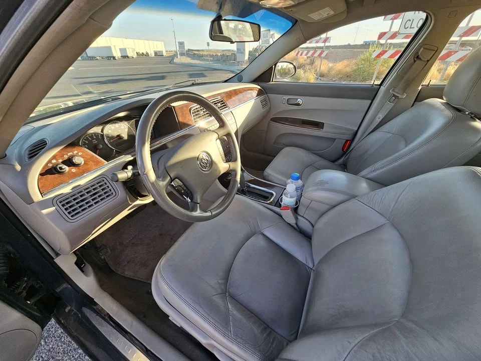 2009 Buick LaCrosse - Image 11 of 16