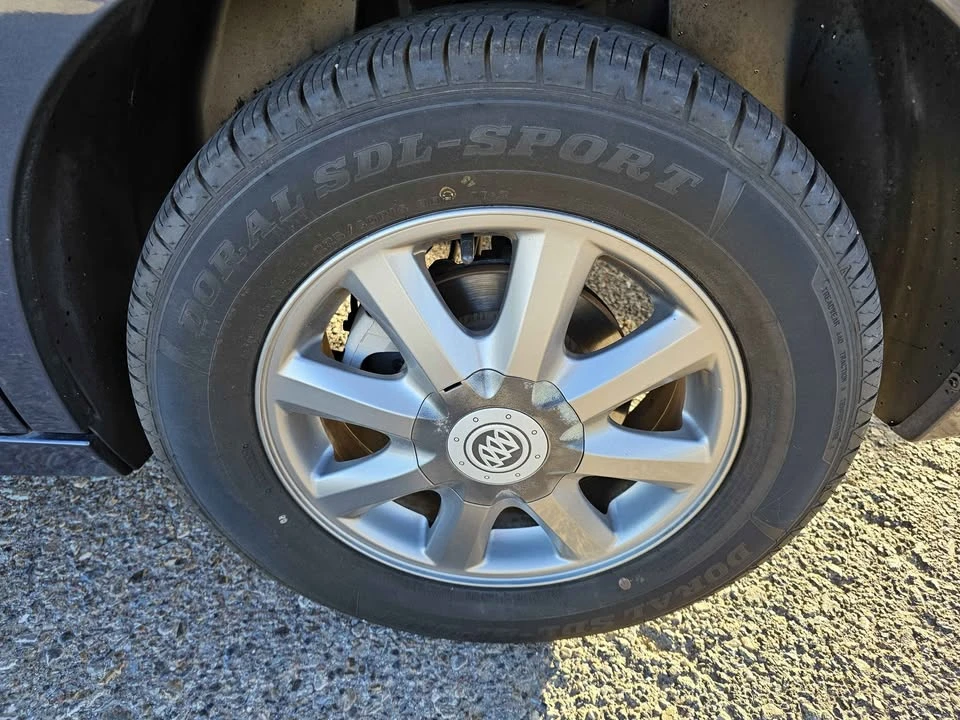 2009 Buick LaCrosse - Image 7 of 16