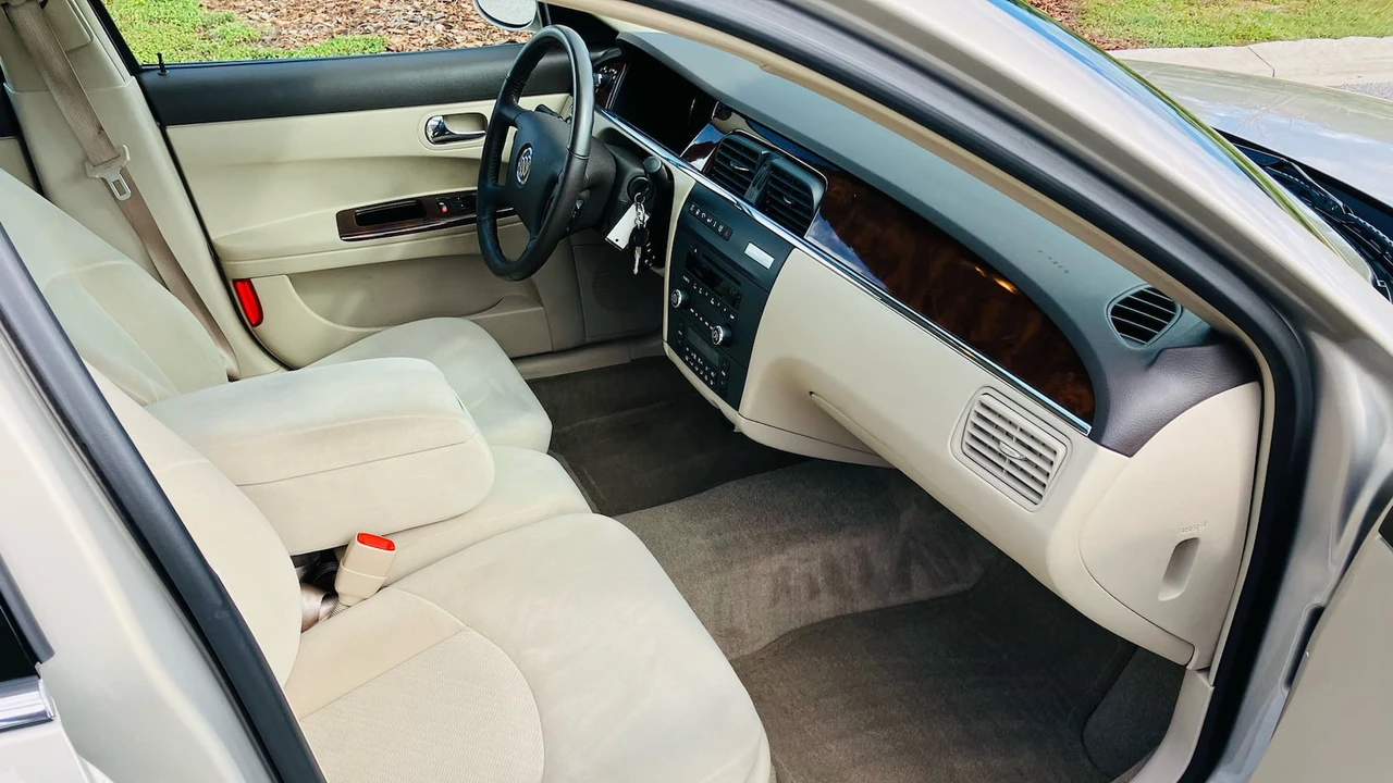 2009 Buick LaCrosse - Image 4 of 7
