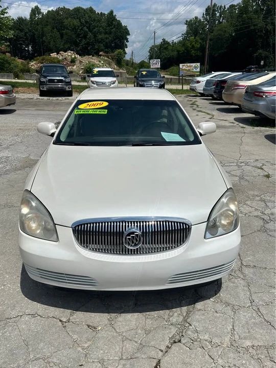 2009 Buick Lucerne - Image 2 of 14