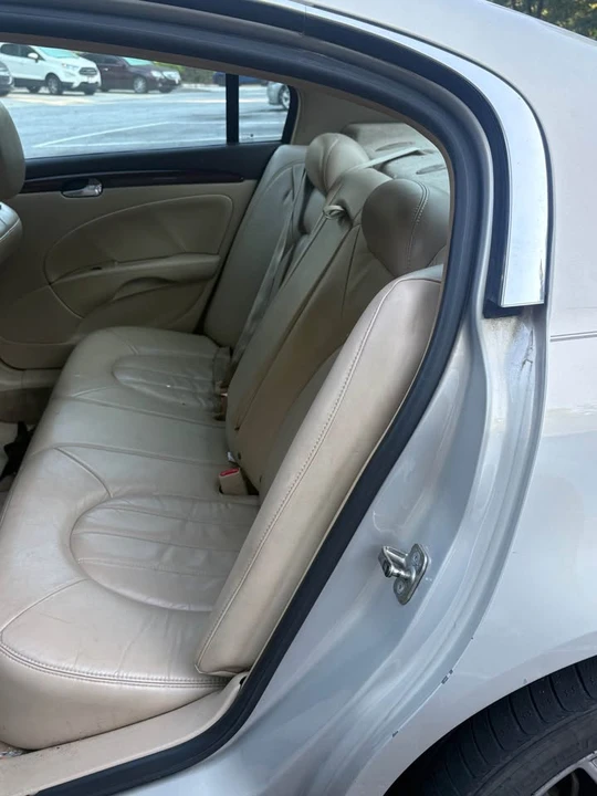 2009 Buick Lucerne - Image 5 of 5