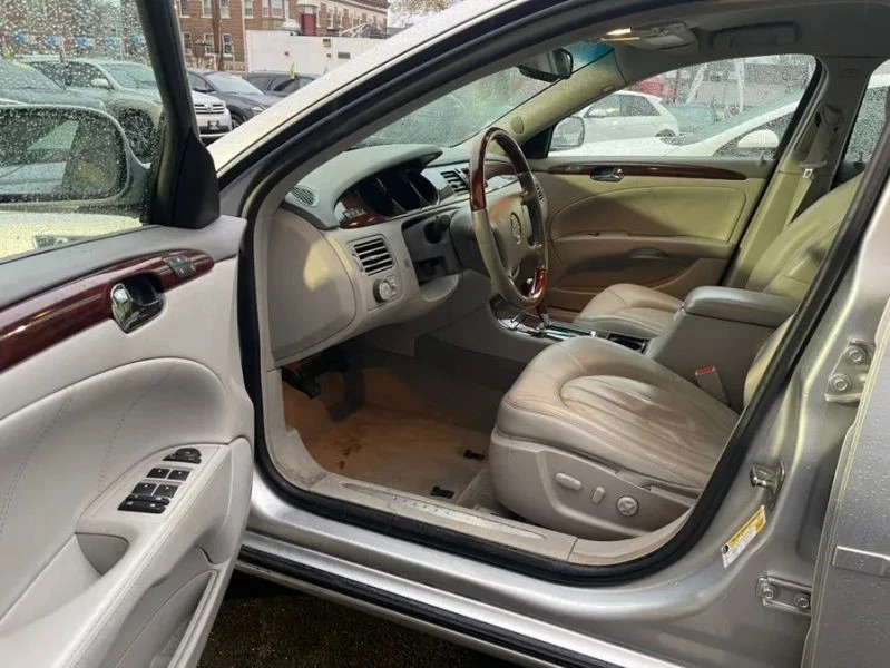 2009 Buick Lucerne - Image 10 of 12