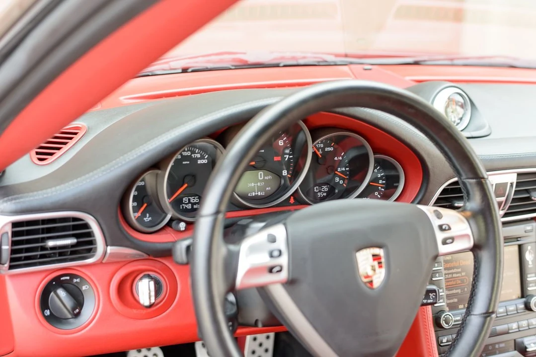2009 Porsche 997 Carrera S - Image 7 of 30