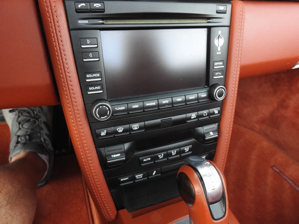 2009 Porsche 997 Carrera 4S - Image 7 of 17