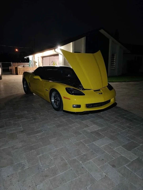 2009 Chevrolet Corvette C6 - Image 2 of 8