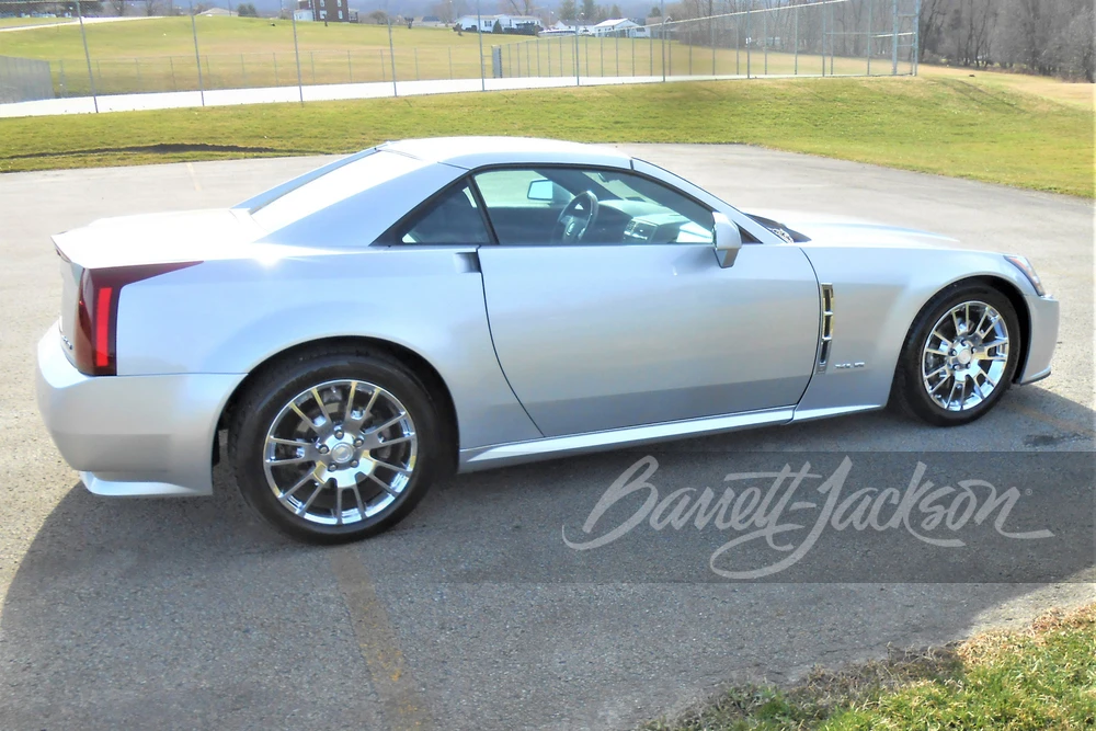 2009 Cadillac XLR - Image 13 of 20
