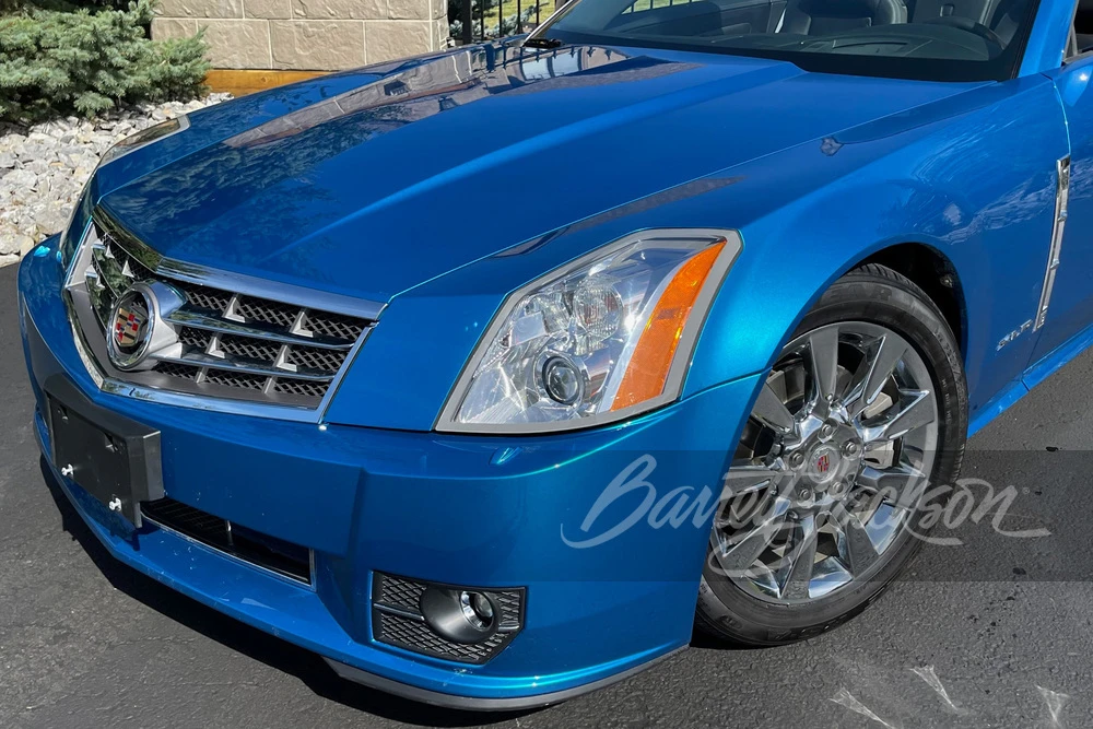 2009 Cadillac XLR - Image 8 of 12