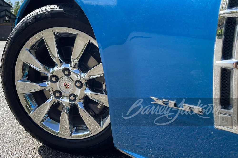 2009 Cadillac XLR - Image 10 of 12
