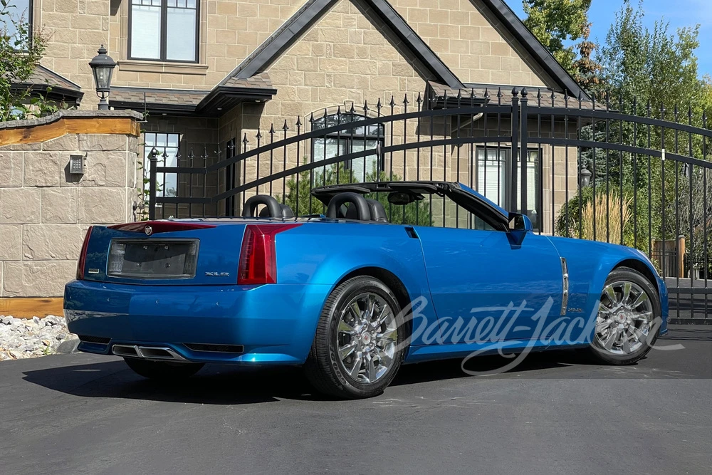 2009 Cadillac XLR - Image 11 of 12