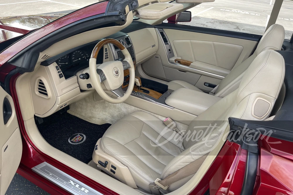 2009 Cadillac XLR - Image 3 of 20