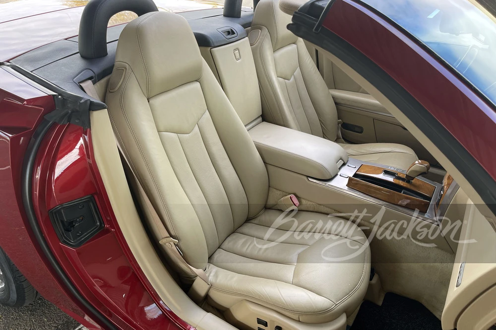2009 Cadillac XLR - Image 13 of 20