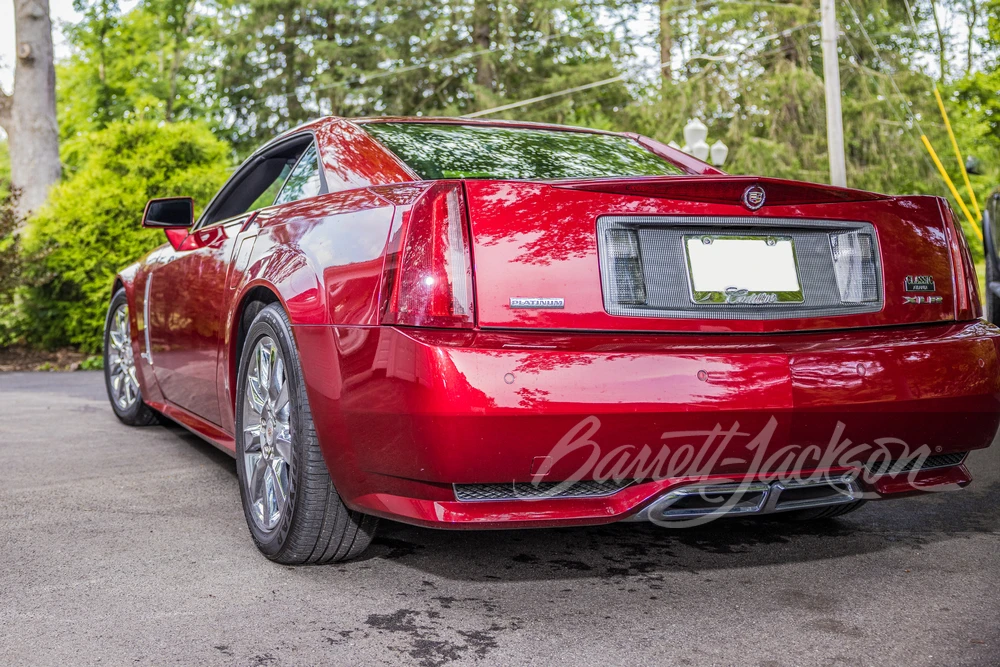 2009 Cadillac XLR - Image 7 of 23