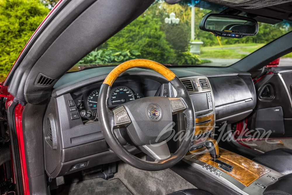 2009 Cadillac XLR - Image 15 of 23
