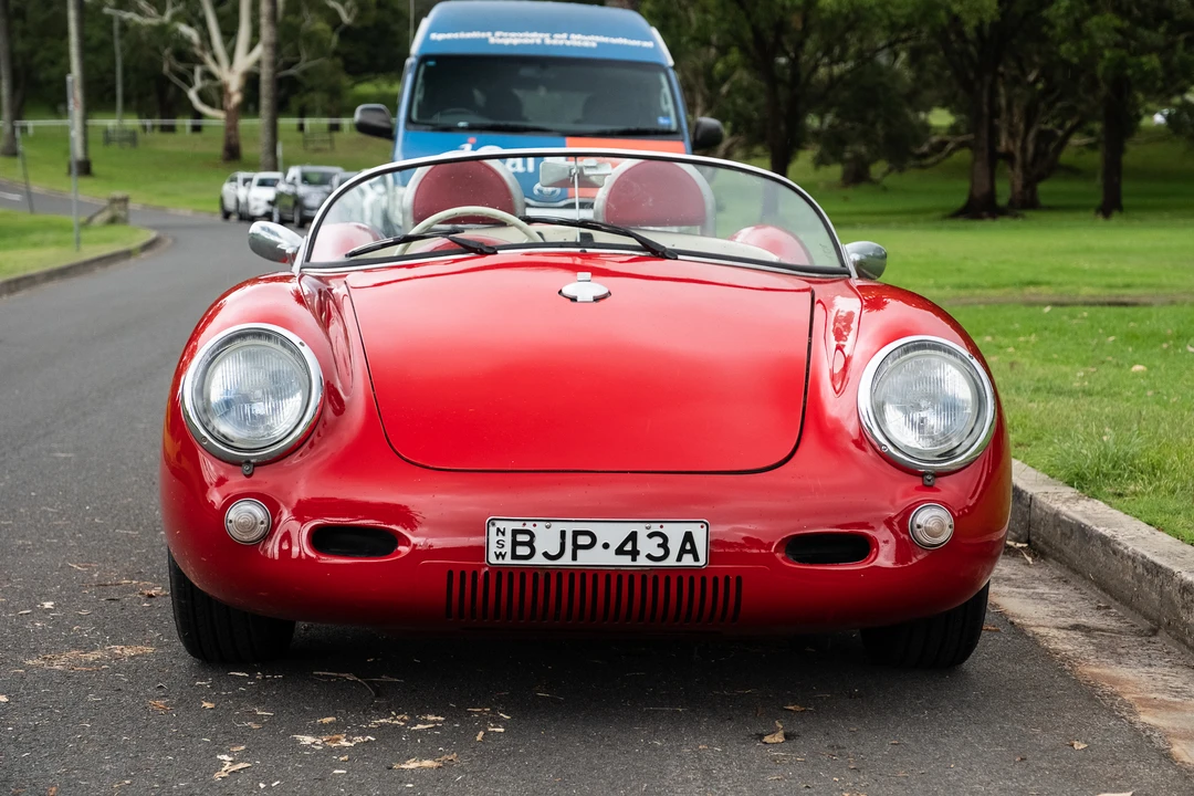 2009 Porsche 550 - Image 3 of 31