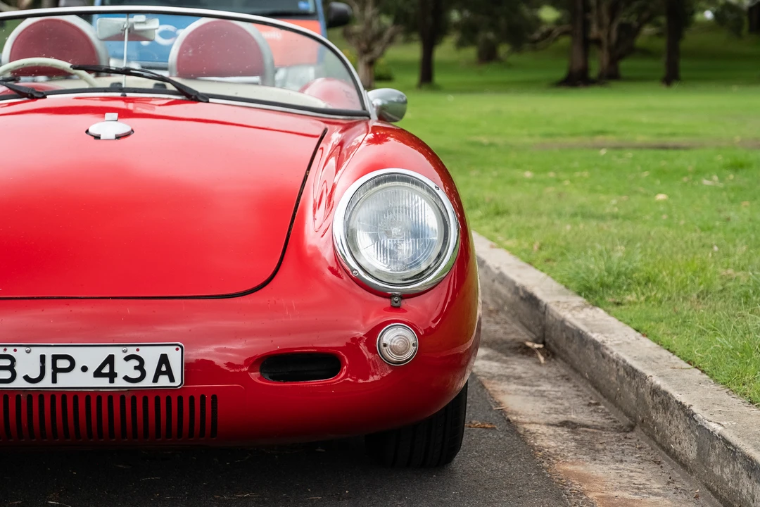 2009 Porsche 550 - Image 22 of 31