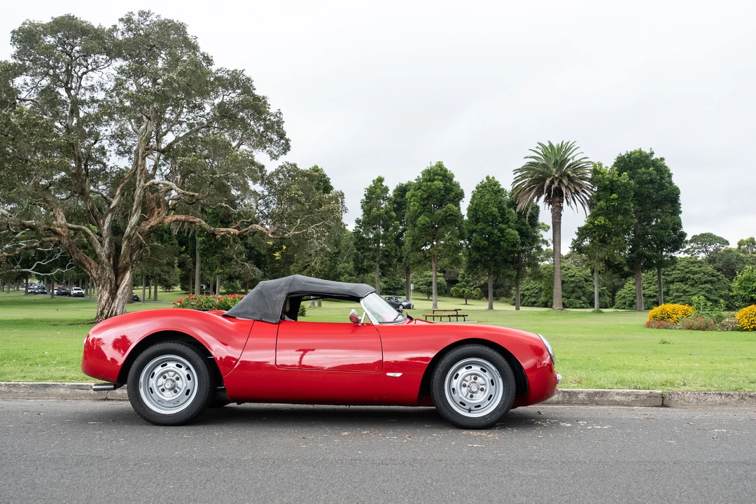 2009 Porsche 550 - Image 17 of 31
