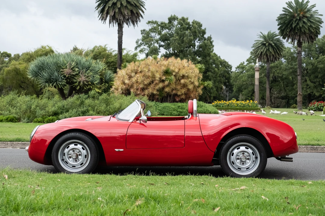 2009 Porsche 550 - Image 16 of 31