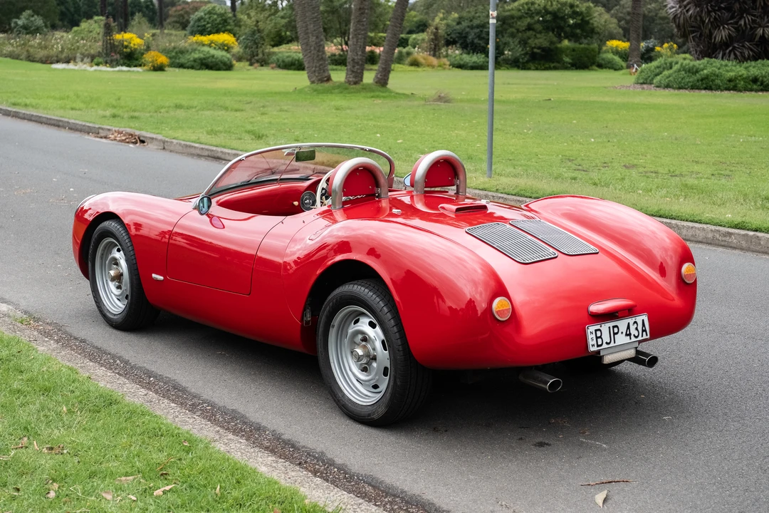 2009 Porsche 550 - Image 15 of 31