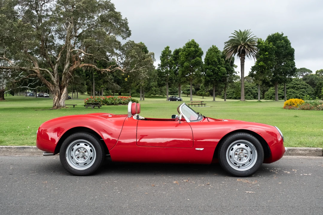 2009 Porsche 550 - Image 5 of 31