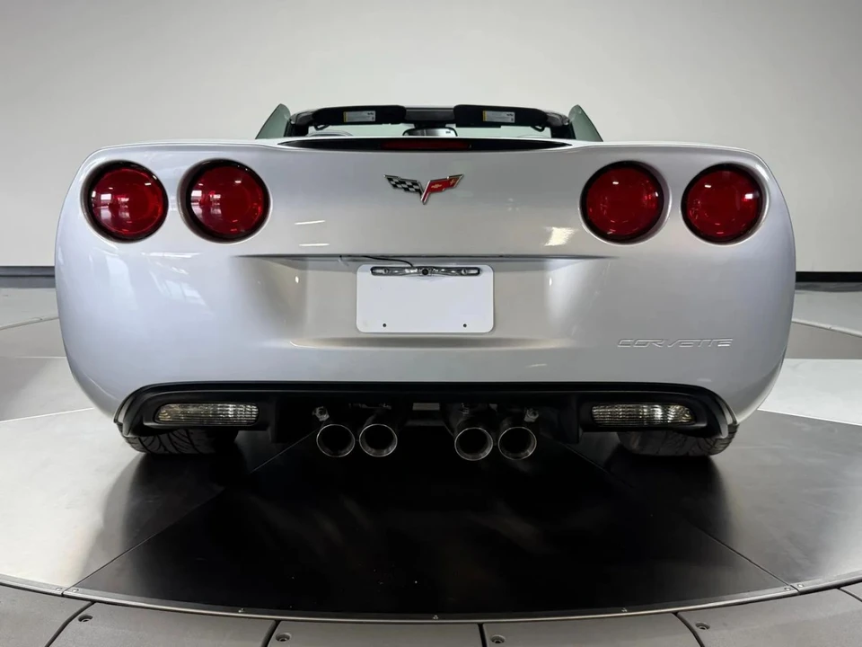 2009 Chevrolet Corvette C6 - Image 5 of 31