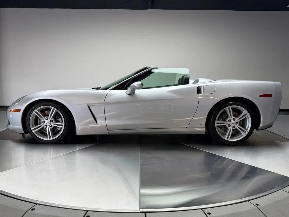 2009 Chevrolet Corvette C6 - Image 4 of 31