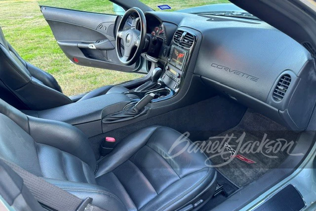 2009 Chevrolet Corvette C6 - Image 8 of 12