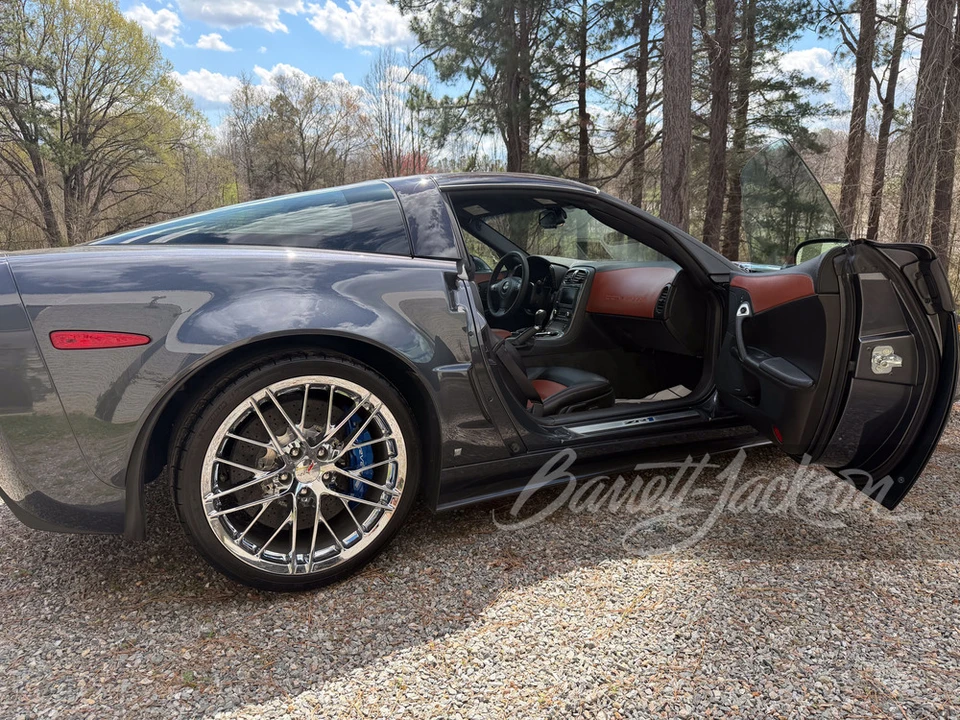 2009 Chevrolet Corvette C6 ZR1 - Image 10 of 31