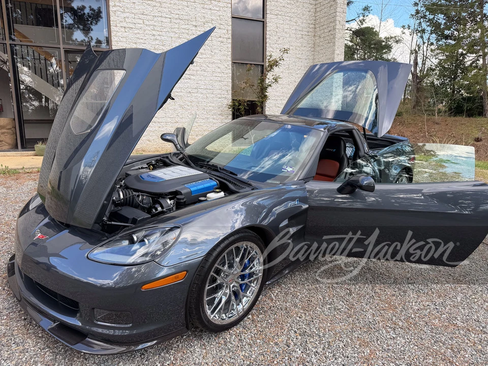2009 Chevrolet Corvette C6 ZR1 - Image 11 of 31