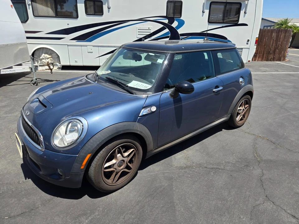 2009 Mini Mini 2nd Gen - Image 5 of 6