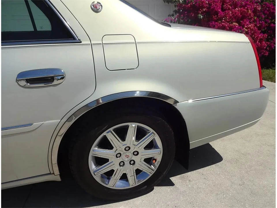 2009 Cadillac - Image 24 of 31