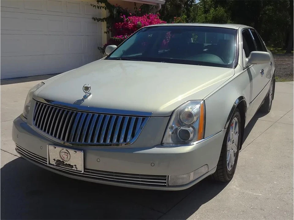 2009 Cadillac - Image 14 of 31