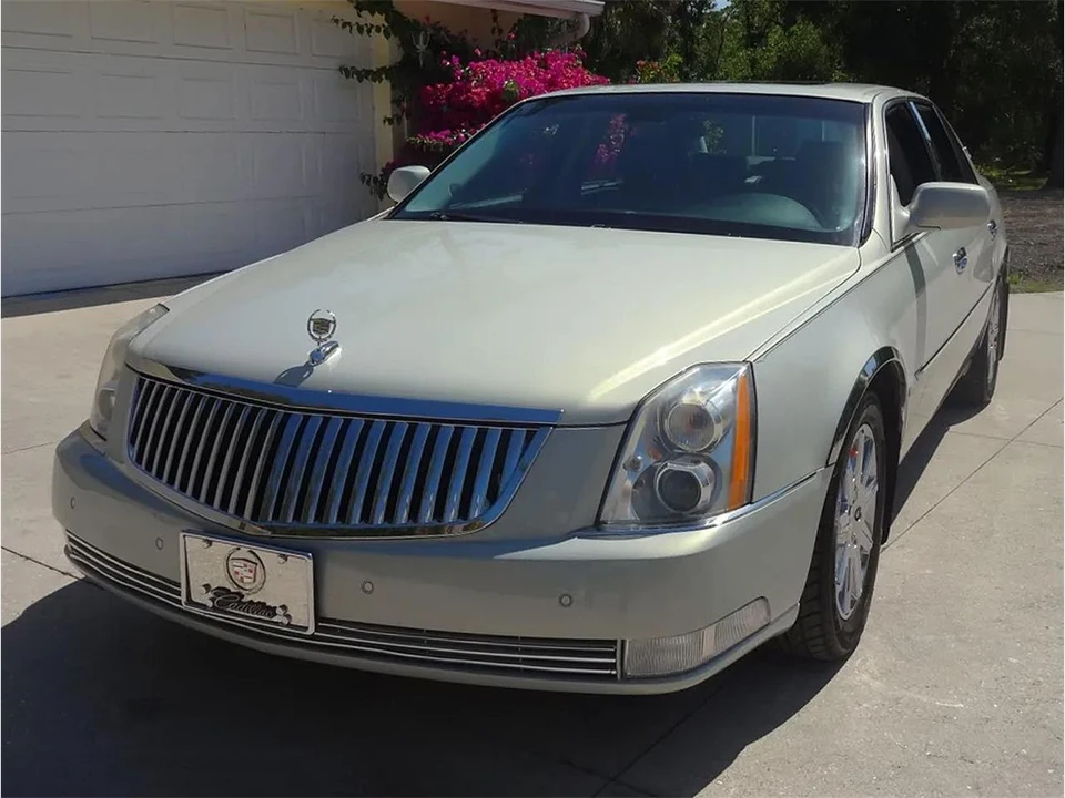 2009 Cadillac - Image 6 of 31